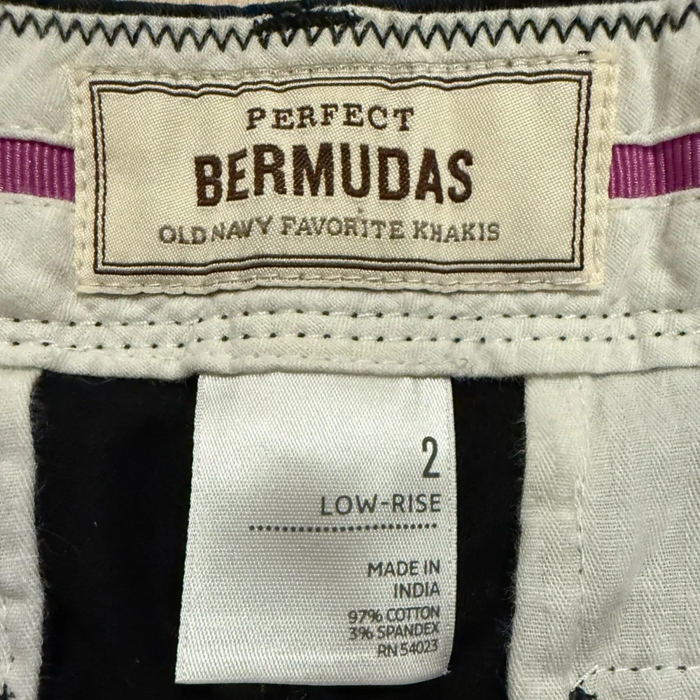 Old Navy Perfect Bermuda Shorts